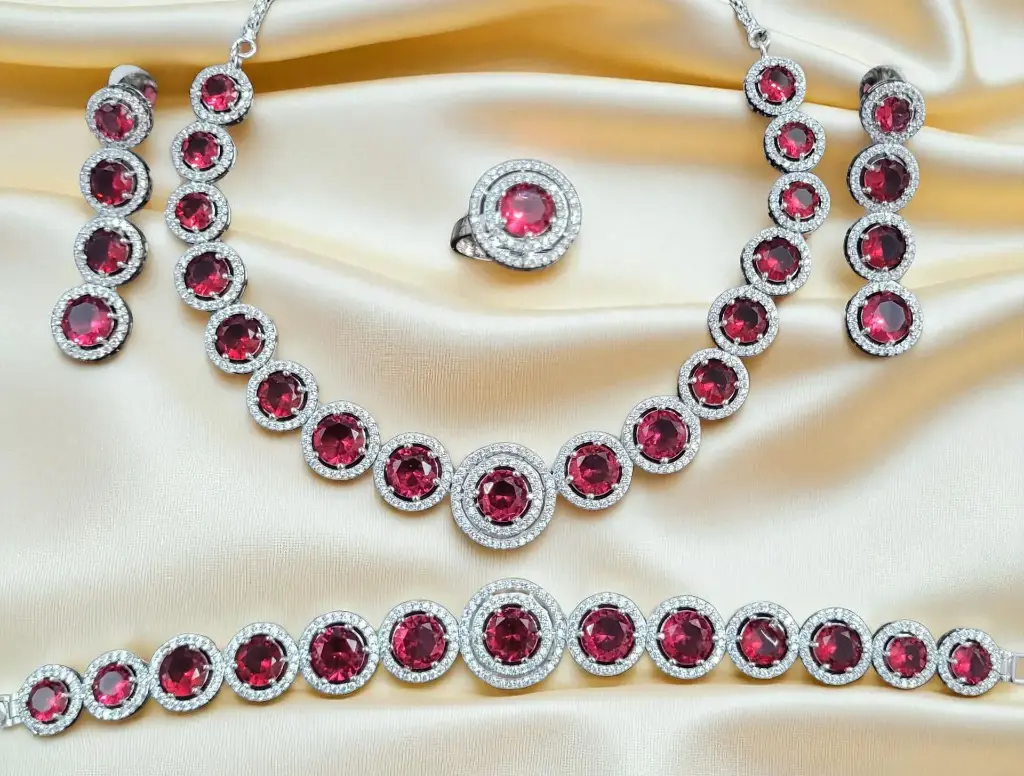 Wine Orchid Royale – 4-Piece Jewelry Set