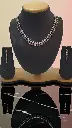 Sleek Necklace (Wine)