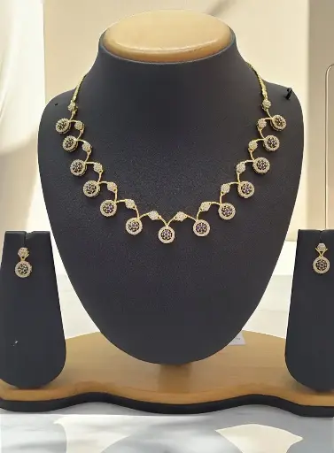 Gold Polish Necklace (Purple)